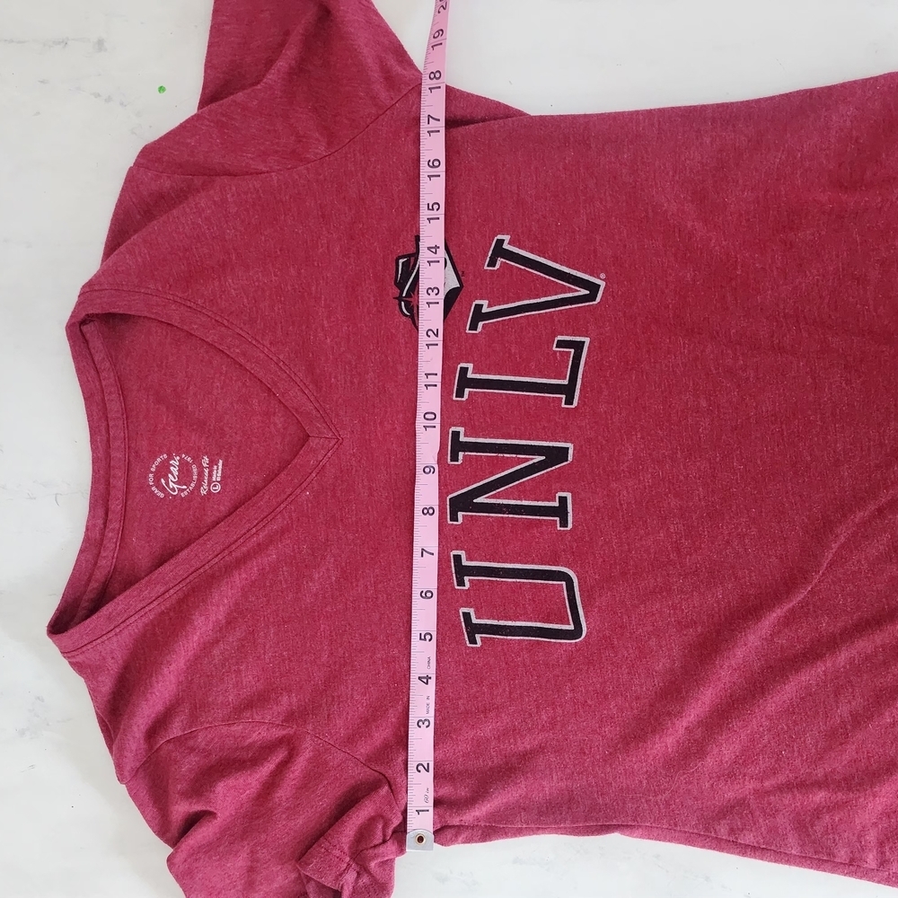 Red Fitted Short Sleeve T-Shirt - Picture 4 of 10